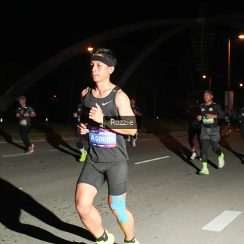 Runner Photo 4162890