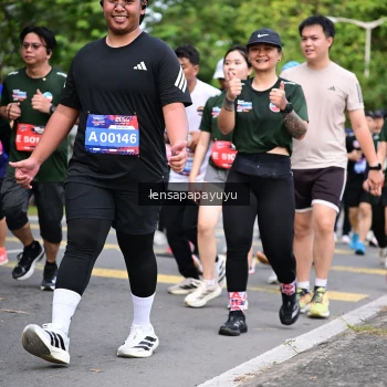Runner Photo 4162908
