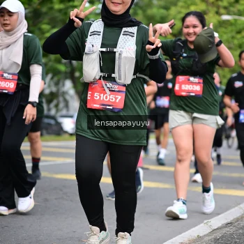 Runner Photo 4162917