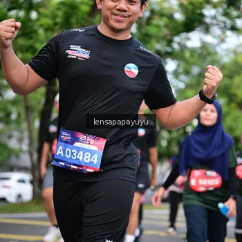 Runner Photo 4162939