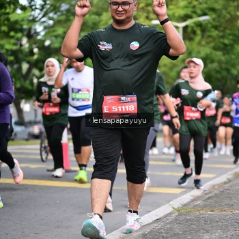 Runner Photo 4162961