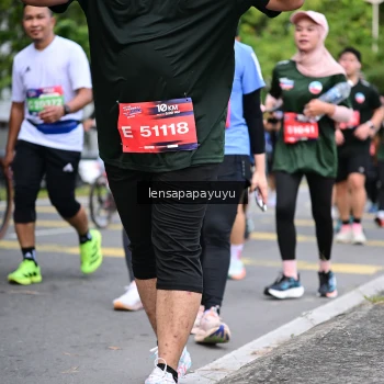 Runner Photo 4162962