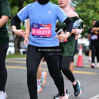 Runner Photo 4162963