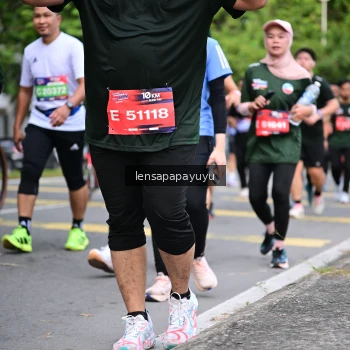 Runner Photo 4162966
