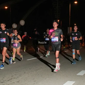 Runner Photo 4162970