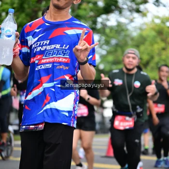Runner Photo 4162981
