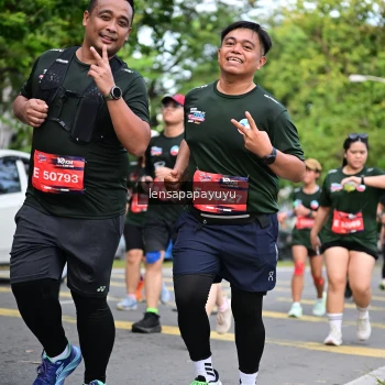 Runner Photo 4162994