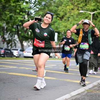 Runner Photo 4162997