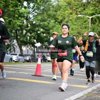 Runner Photo 4163002