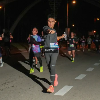 Runner Photo 4163005