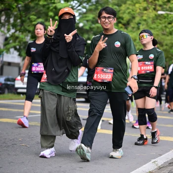 Runner Photo 4163011