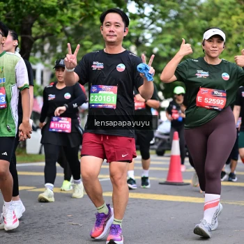 Runner Photo 4163021