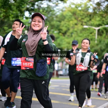 Runner Photo 4163037