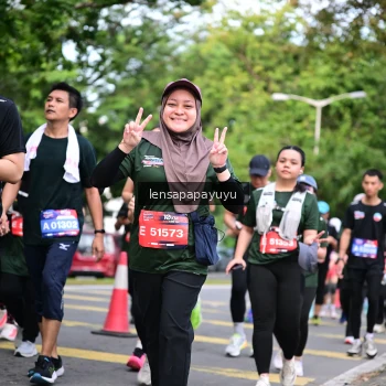 Runner Photo 4163039