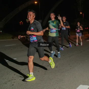 Runner Photo 4163040