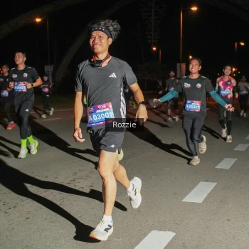 Runner Photo 4163042
