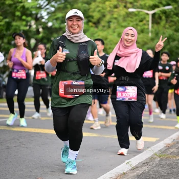Runner Photo 4163059