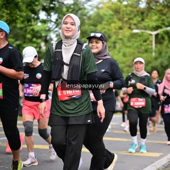 Runner Photo 4163062