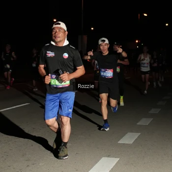 Runner Photo 4163069