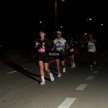 Runner Photo 4163074