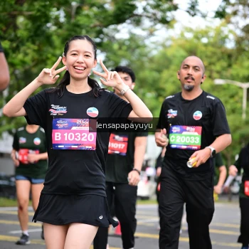 Runner Photo 4163093