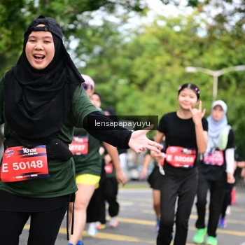 Runner Photo 4163096