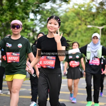 Runner Photo 4163102