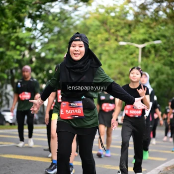 Runner Photo 4163106