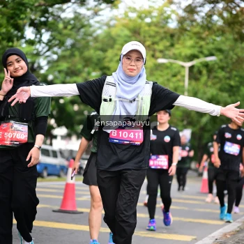 Runner Photo 4163109