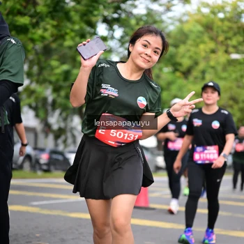 Runner Photo 4163115