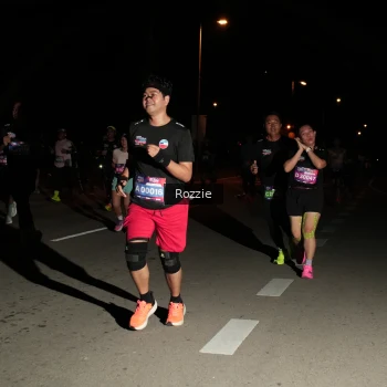 Runner Photo 4163121