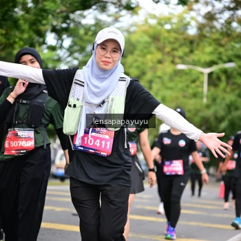 Runner Photo 4163125