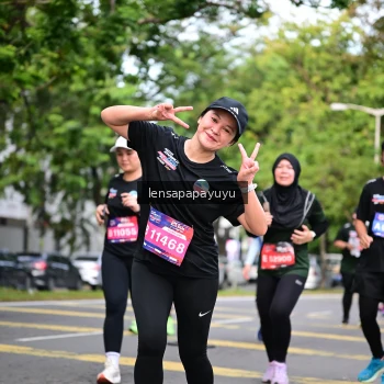 Runner Photo 4163129