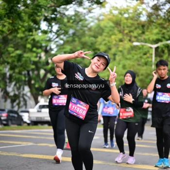 Runner Photo 4163132