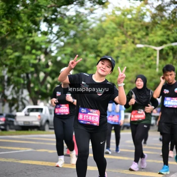 Runner Photo 4163136