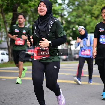 Runner Photo 4163141