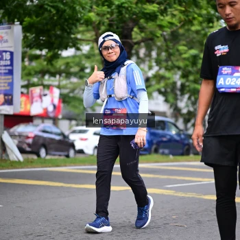 Runner Photo 4163142