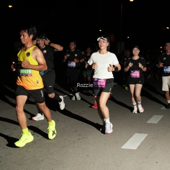 Runner Photo 4163143