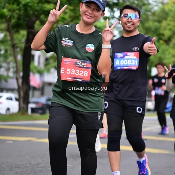 Runner Photo 4163155