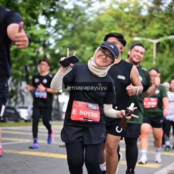 Runner Photo 4163167
