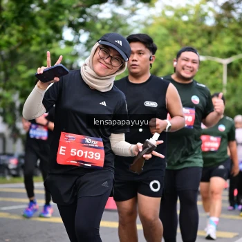 Runner Photo 4163169