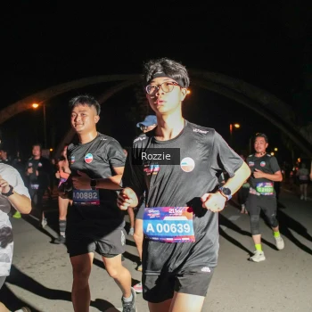 Runner Photo 4163174