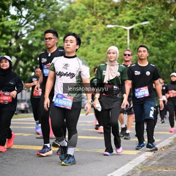 Runner Photo 4163183