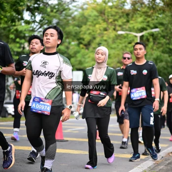 Runner Photo 4163190