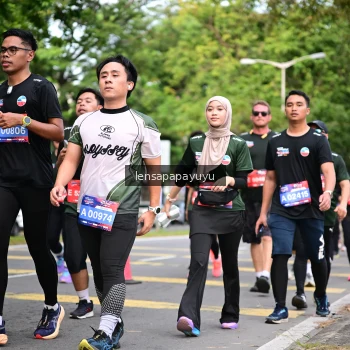 Runner Photo 4163192