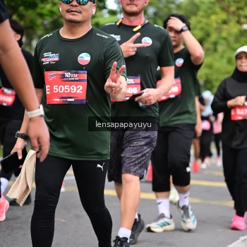 Runner Photo 4163209