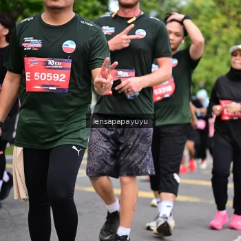 Runner Photo 4163216