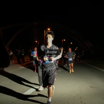 Runner Photo 4163247