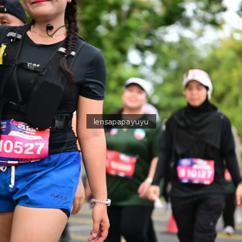 Runner Photo 4163289