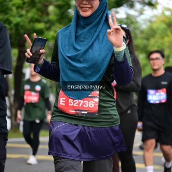Runner Photo 4163302